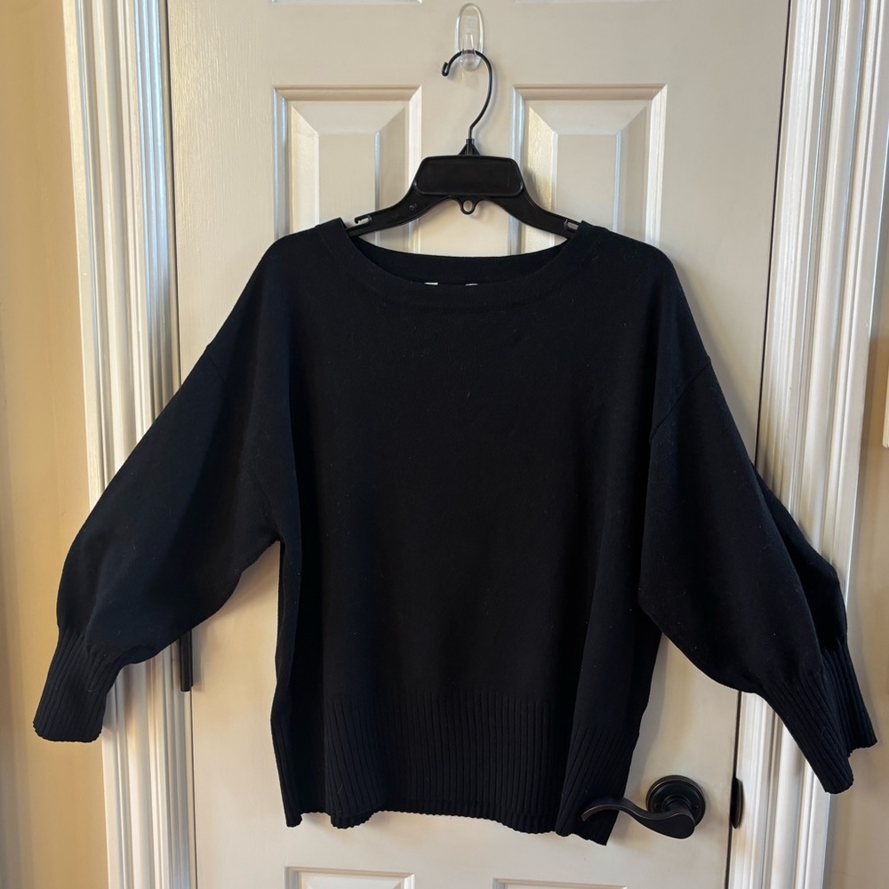 Black boat neck sweater size 1X
